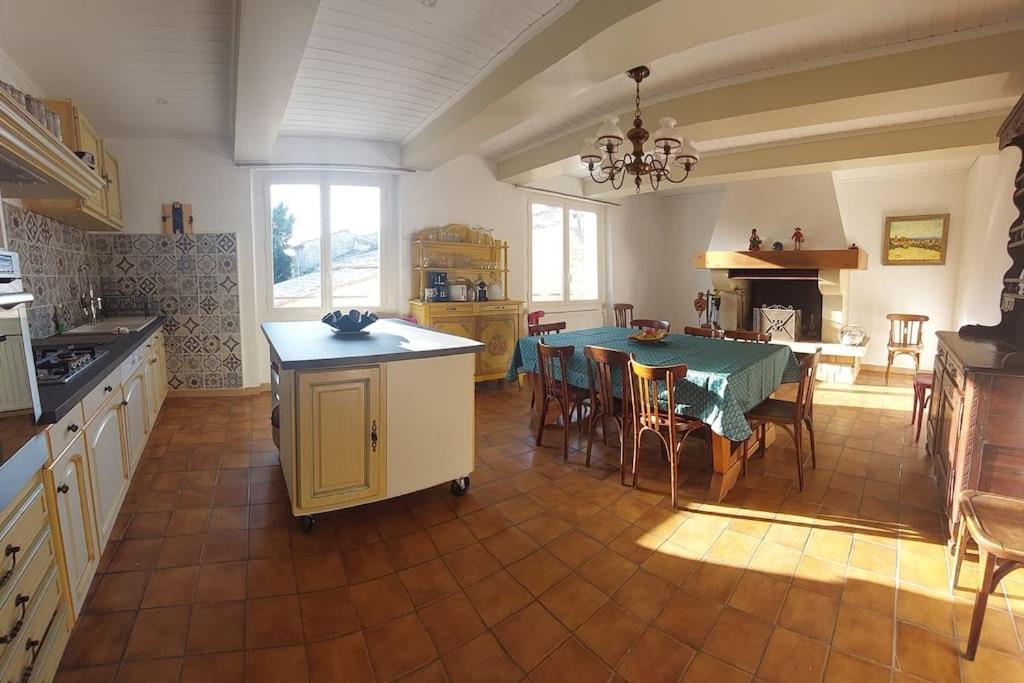 Villa Mon Ventoux Modene Exterior foto